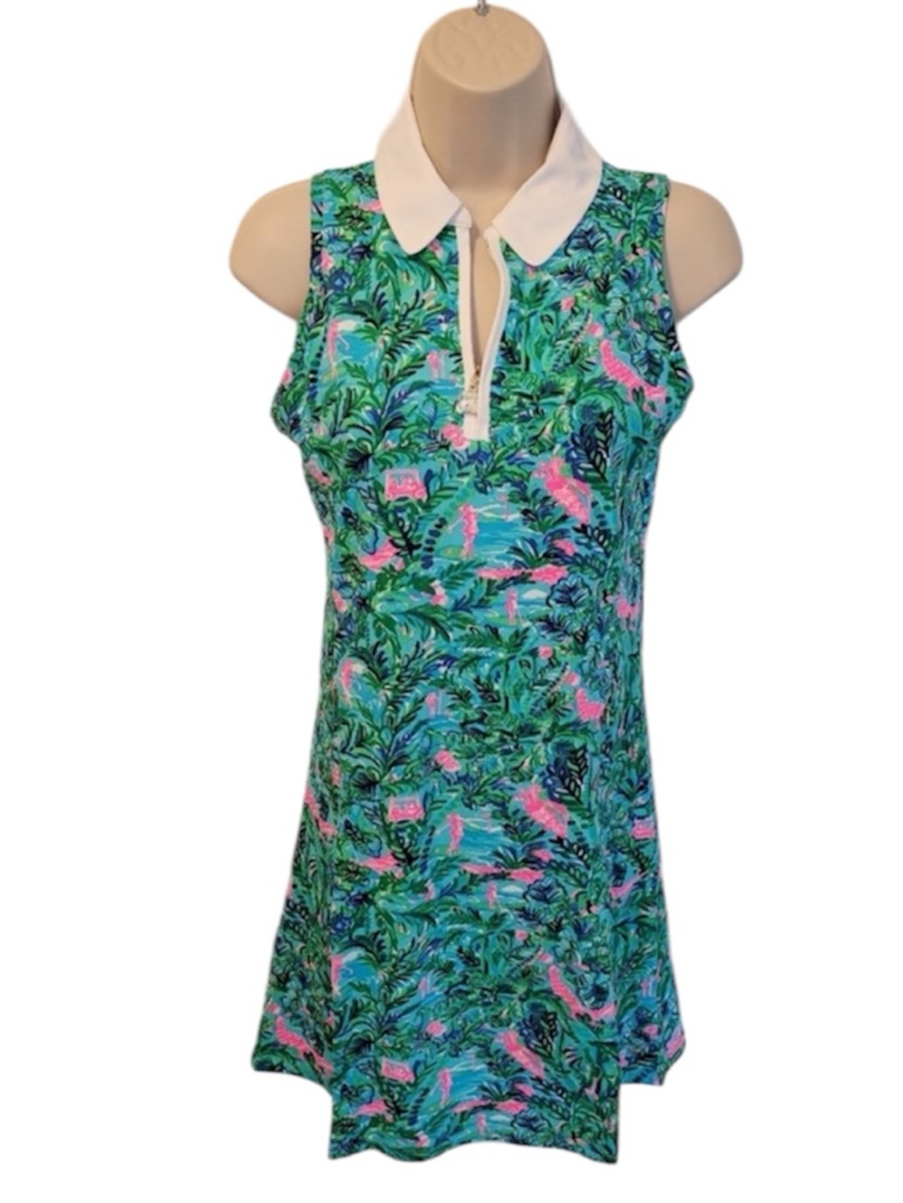 LILLY PULITZER UPF 50+ Luxletic Silvia Dress with Pockets & Shorts - Picture 4 of 6